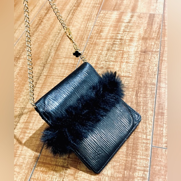 Louis Vuitton Epi Portefeuille Marco Bifold Wallet...